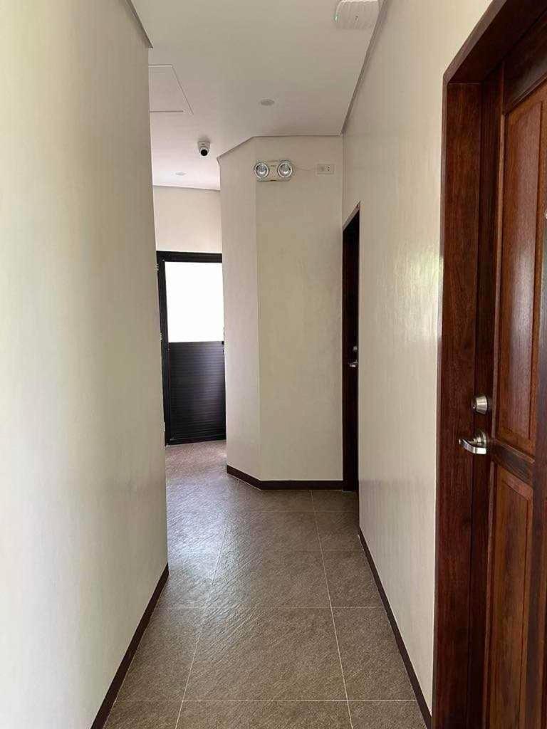 Jaijai'S Backpackers Inn Корон Экстерьер фото